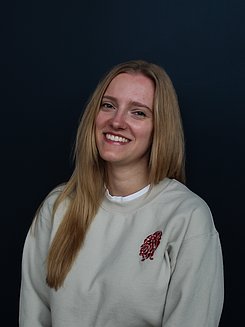   Maike Hofer